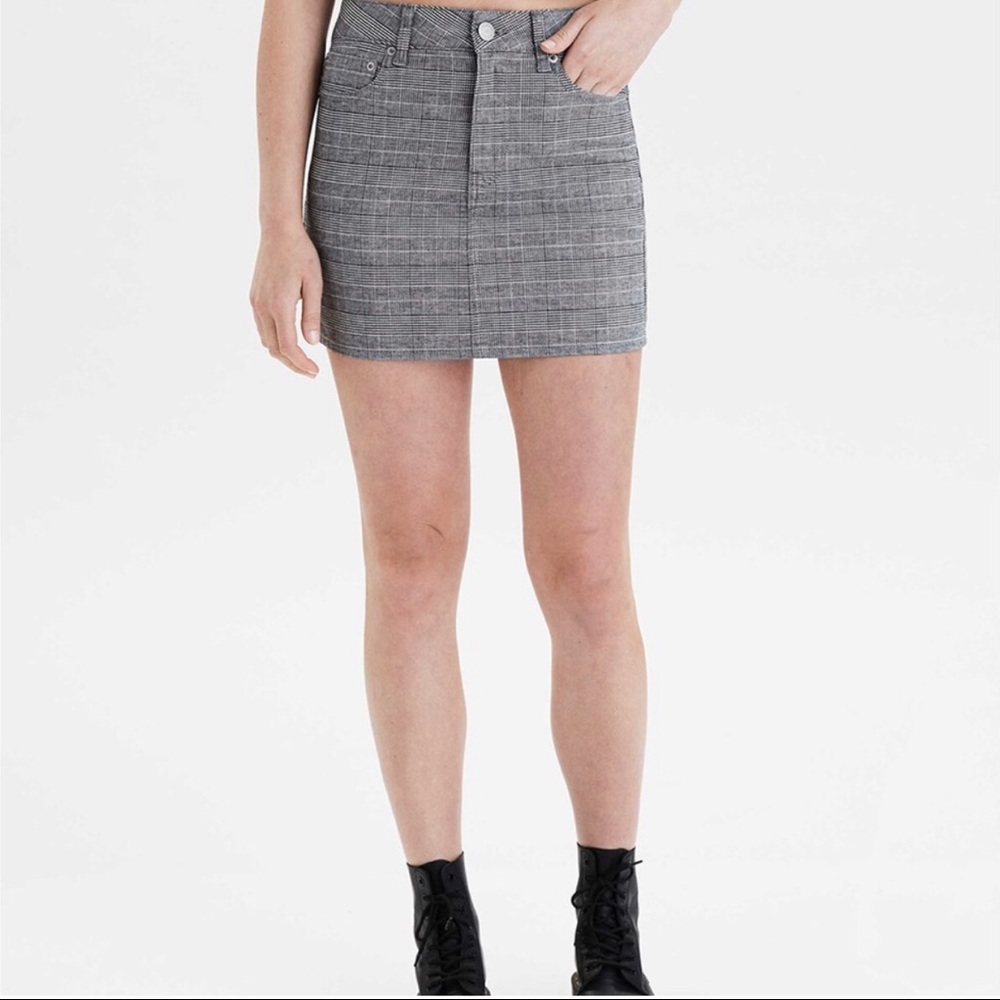 American Eagle plaid skirt